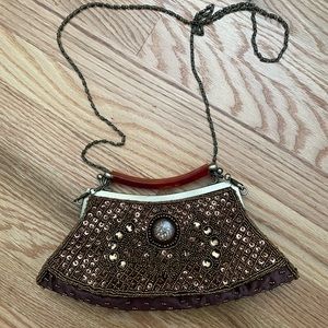 Vintage style Beaded bag with chain